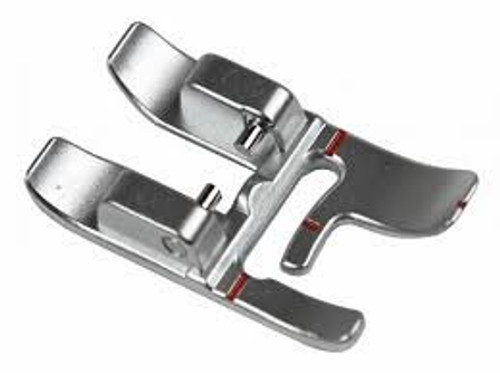 NGOSEW Snap on Right Edge Bi Level Foot for PFAFF IDT System 821007096 NGOSEW Snap on Right Edge Bi Level Foot for PFAFF IDT System 821007096