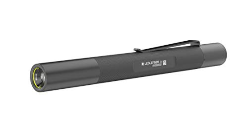 LEDLENSER i4 Flashlight