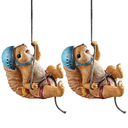 Design Toscano JQ97678 The Climbing Squirrel Statue  Set of 2  Full Color