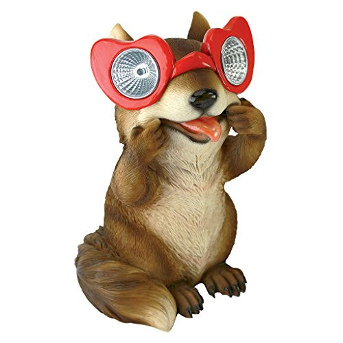 Design Toscano Bright Eyes Solar Squirrel Garden Statue