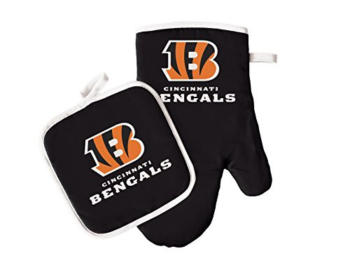Pro Specialties Group NFL Cincinnati Bengals Oven Mitt and Pot Holder Set