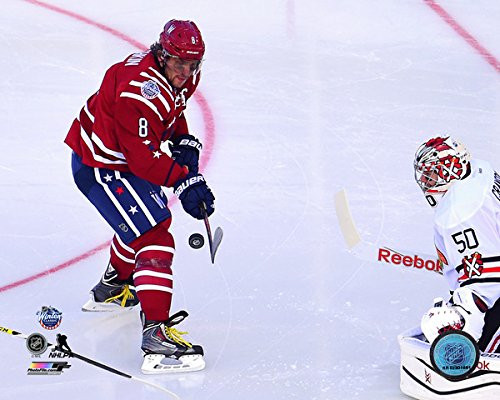 NHL Alex Ovechkin Washington Capitals 2015 Winter Classic Action Photo Size  8  x 10