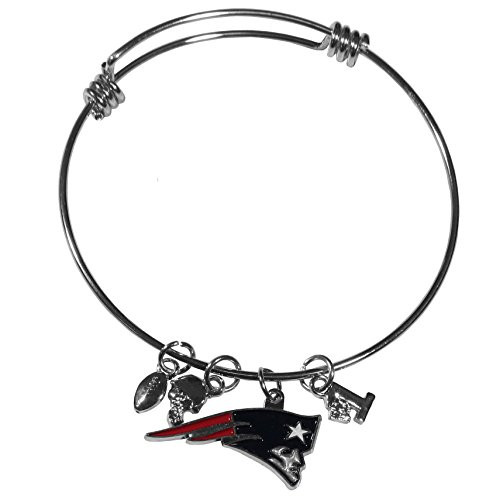 NFL Siskiyou Sports Womens New England Patriots Charm Bangle Bracelet One Size Team Color NFL Siskiyou Sports Womens New England Patriots Charm Bangle Bracelet One Size Team Color