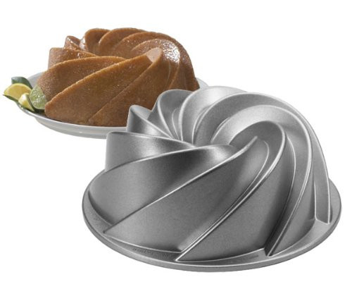 Nordic Ware Platinum Collection Heritage Bundt Pan