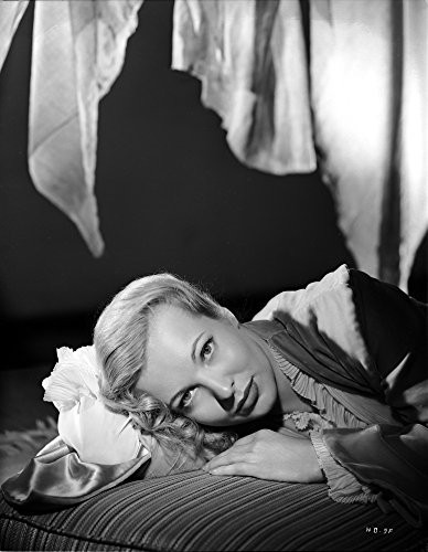 Posterazzi Hillary Brooks Lying in Classic Photo Print 8 x 10