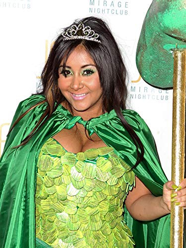 Posterazzi Poster Print Nicole  Snooki  Polizzi Hosts Nightmare in Jersey Halloween Party at Jet Nightclub The Mirage Las Vegas Nv October 30 2010- Photo by MoraEverett Collection Celebrity 8 x 10