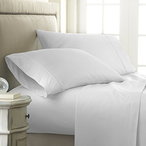 ienjoy Home Hotel Collection Embossed Checkered 4 Piece Sheet Set Calking White