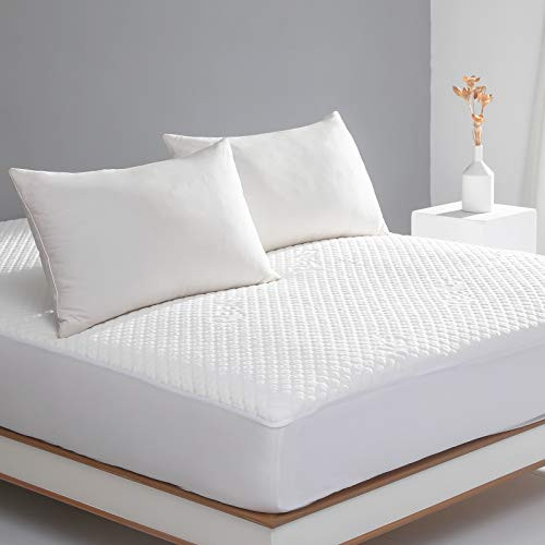 Full Size Bed Waterproof Bamboo Mattress Protector-Cooling Fitted Mattress Pad Cover with Deep Pocket Up to 15 -Hypoallergenic Full Size Bed Waterproof Bamboo Mattress Protector-Cooling Fitted Mattress Pad Cover with Deep Pocket Up to 15 -Hypoallergenic