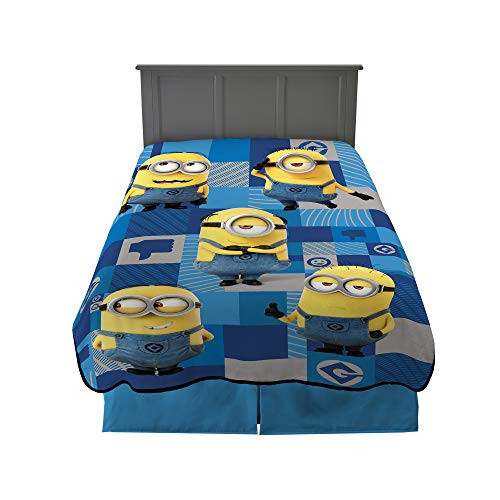Franco Kids Bedding Blanket  Twin-Full Size 62  x 90   Despicable Me Minions