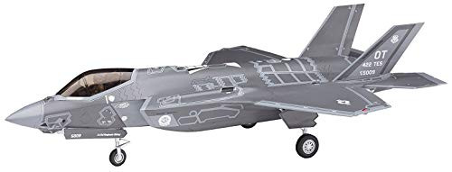 Hasegawa HAS01572 1 72 F-35A Lightning II  Model Building KIT