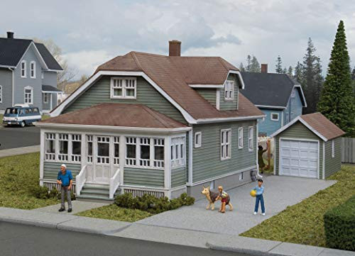 Walthers Cornerstone HO Scale Model Kit - Updated American Bungalow with Single-Car Garage