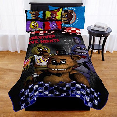 Five Nights at Freddy's Full Size Plush Throw Blanket - 62" x 90"