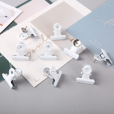 Xfellhay 30 Pieces Push Pins Clips, Bulldog Clips with Thumb Tacks ...