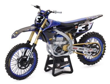 Modellino Moto NewRay 1:12 &ndash; Yamaha YZ450F, Sporca E Pronta Per La Pista