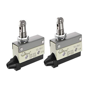 Le crochet pour le treuil du porte char Berliet T12 miniature Solido Le crochet pour le treuil du porte char Berliet T12 miniature Solido