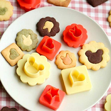 Bento Rabbit Cutter Cookie Cutters 8 Pieces Biscuit Sandwich Cutter Rabbits Bears Love ...