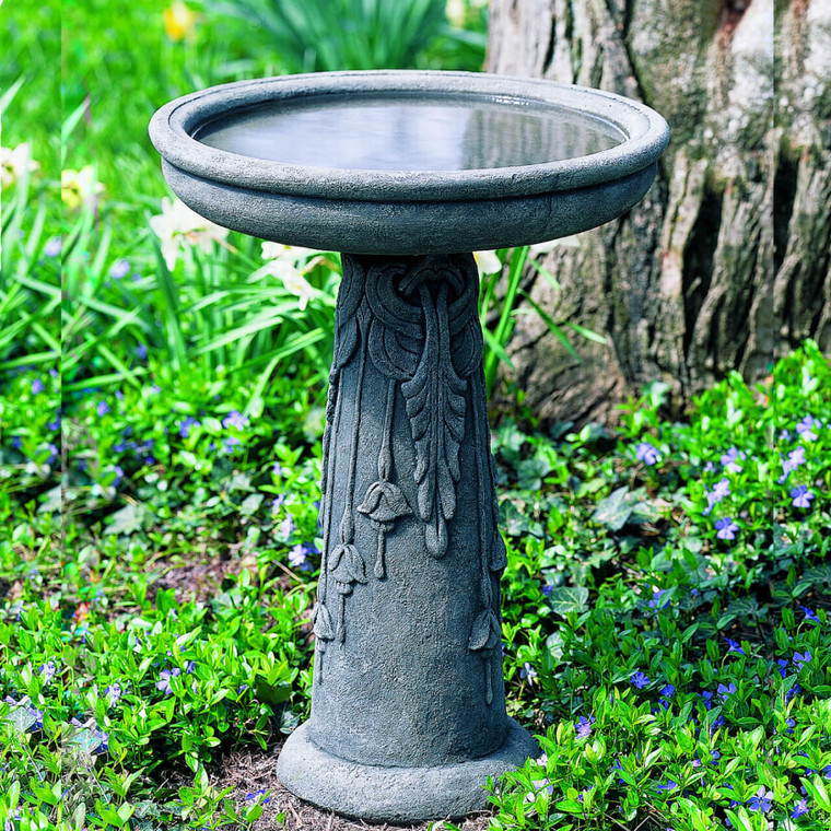 Campania Flores Bird Bath 