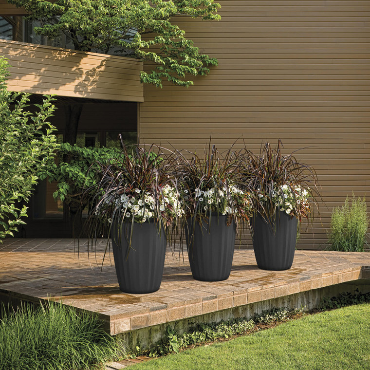 Crescent Garden Pleat Planters 