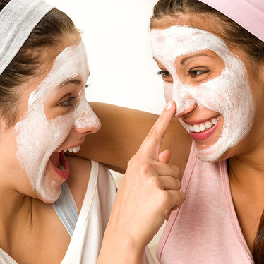 Teen skin health 101 – 5 healthy habits to achieve happy, irritation free skin.