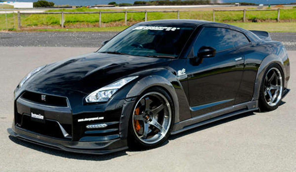 CS831FLWKCG - Charge Speed 2012-2016 Nissan GTR R35 Chuki Model Bottom Line Hybrid Carbon Full Lip Kit with Over Fenders