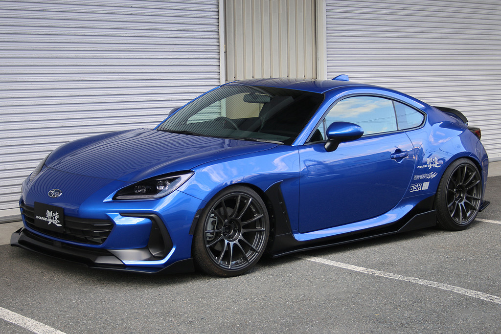 CS992SS2C - Charge Speed 2022-2026 Subaru BR-Z ZD8 & Toyota GR86 All Models Bottom Line Type 2 Carbon Side Skirts (Pair)