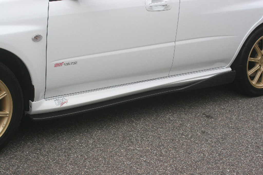 CS977FLK1F - Charge Speed 2004-2005 Subaru Impreza GD-B Peanut Eye Latter Model BottomLine Type-1 FRP Full Lip Kit