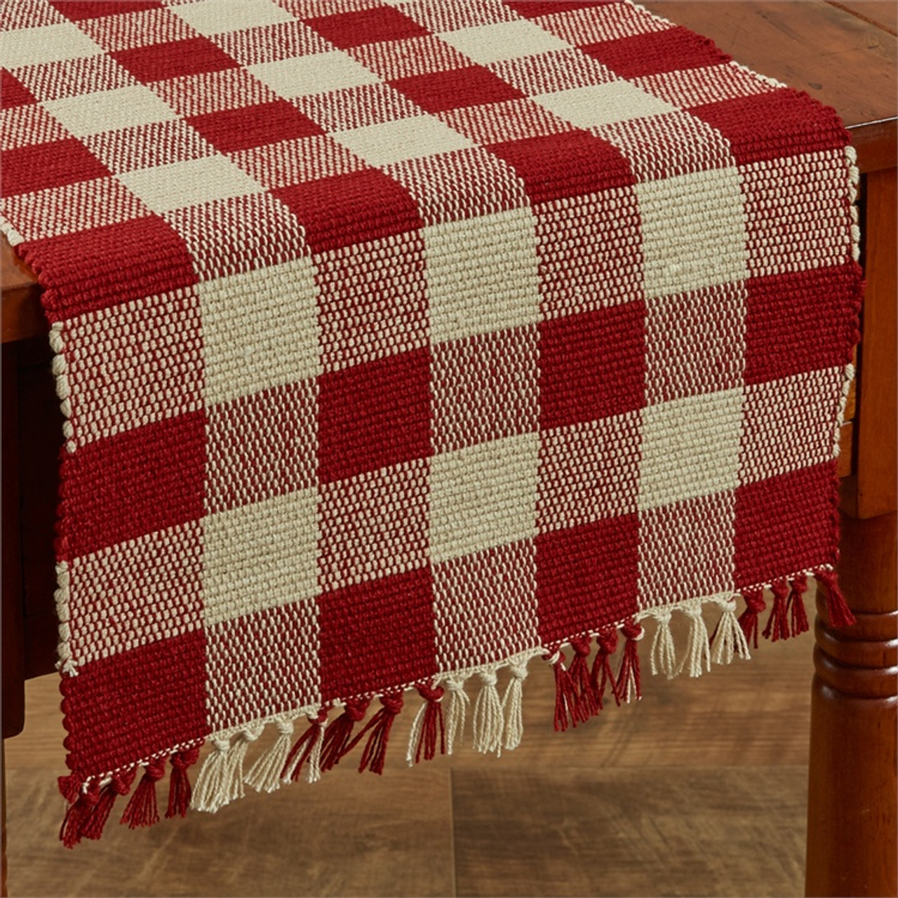 Wicklow Garnet Yarn Table Runner 13 X 36 Jake S Country Trading Post