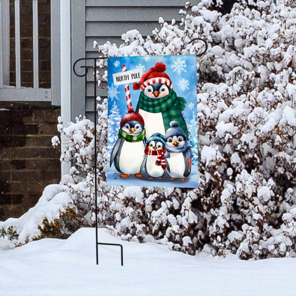 PENGUIN FAMILY GARDEN FLAG