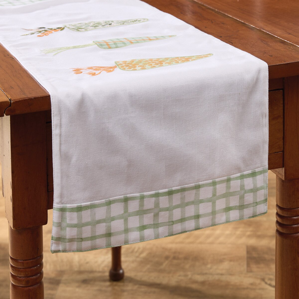 CARROT PATCH TABLE RUNNER 13X36