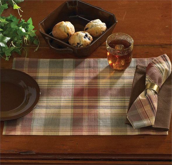 SAFFRON PLACEMAT SETTING