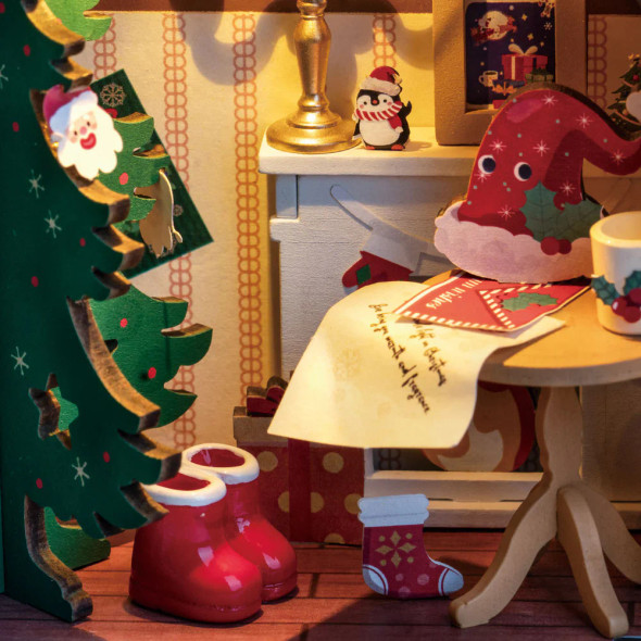 DIY MINIATURE HOUSE KIT TWINKLING CHRISTMAS HOUSE