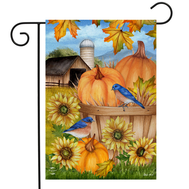PUMPKINS AND BLUEBIRDS GARDEN FLAG PUMPKINS AND BLUEBIRDS GARDEN FLAG
