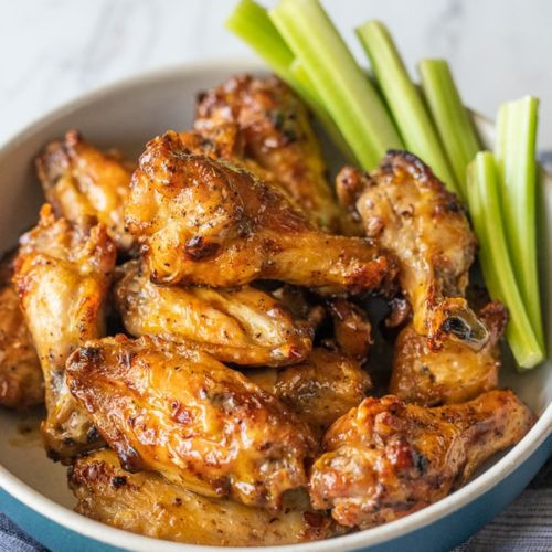 Red Label NAE Fully Cooked Unbreaded Jumbo Applewood Smoked Bone in Chicken Wings, 15 lb