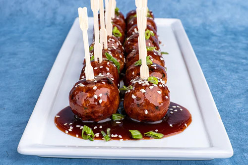 Hungry Planet 8 oz. Plant-Based Vegan Thai Pork Meatballs - 12/Case