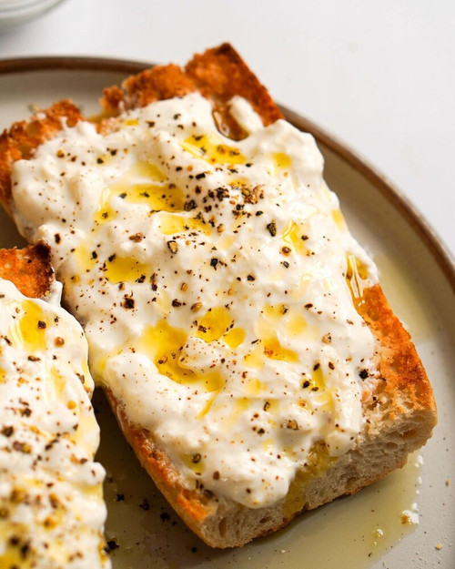 Fresh Truffle Burrata Cheese, 16 oz