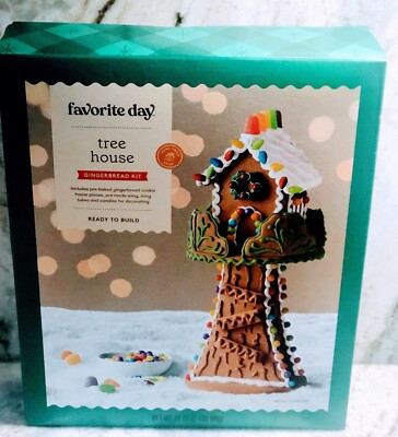 Christmas Tree House Gingerbread House Kit