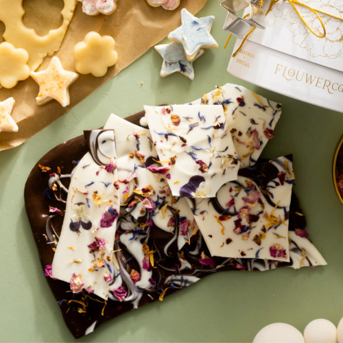 Flouwer Co. Floral Chocolate Bark Kit