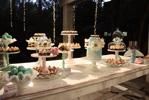 Modern Night in Europe Table Setting