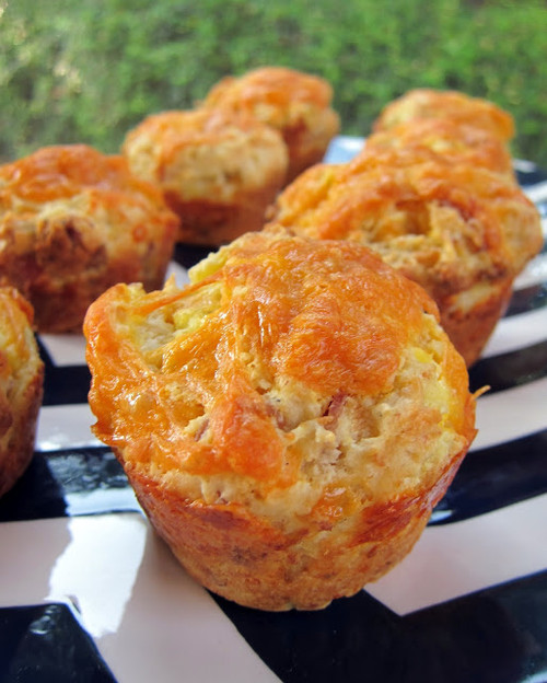 Egg, Bacon and Cheddar Breakfast Muffins - (Free Recipe below)