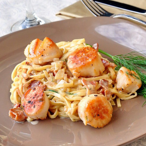 Pan Seared Scallops with Fettuccine in Bacon Fennel Cream Sauce - (Free Recipe below)