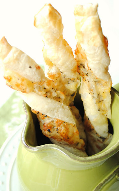 Mozzarella and Basil Puff Pastry Twists - (Free Recipe below)