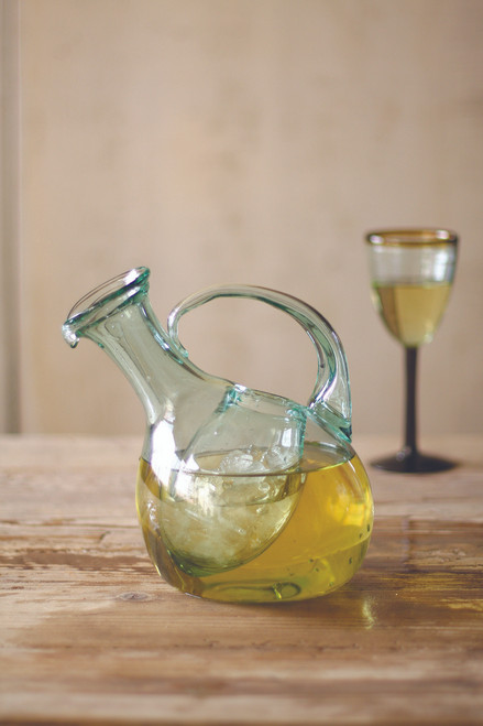 TILTED WHITE WINE DECANTER WITH ICE POCKET