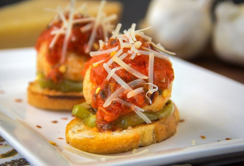 Chicken Meatballs in Sauce - per 1 lb