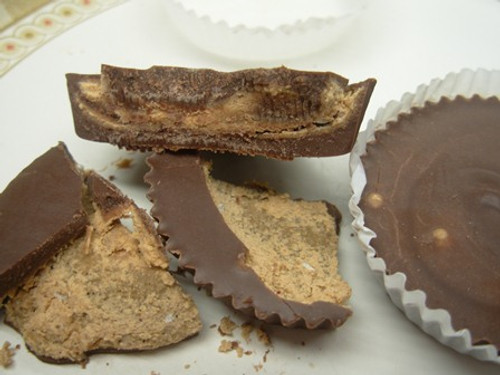 MILK CHOCOLATE PEANUT BUTTER CUPS - 12 pack