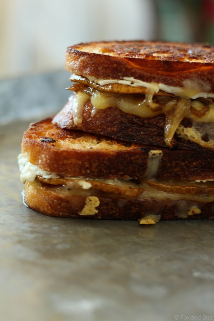 HONEY ROASTED PEAR, GOAT CHEESE AND CARAMELIZED ONION GRILLED CHEESE