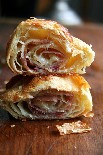 Prosciutto & Gruyère Croissants - (Free Recipe below)