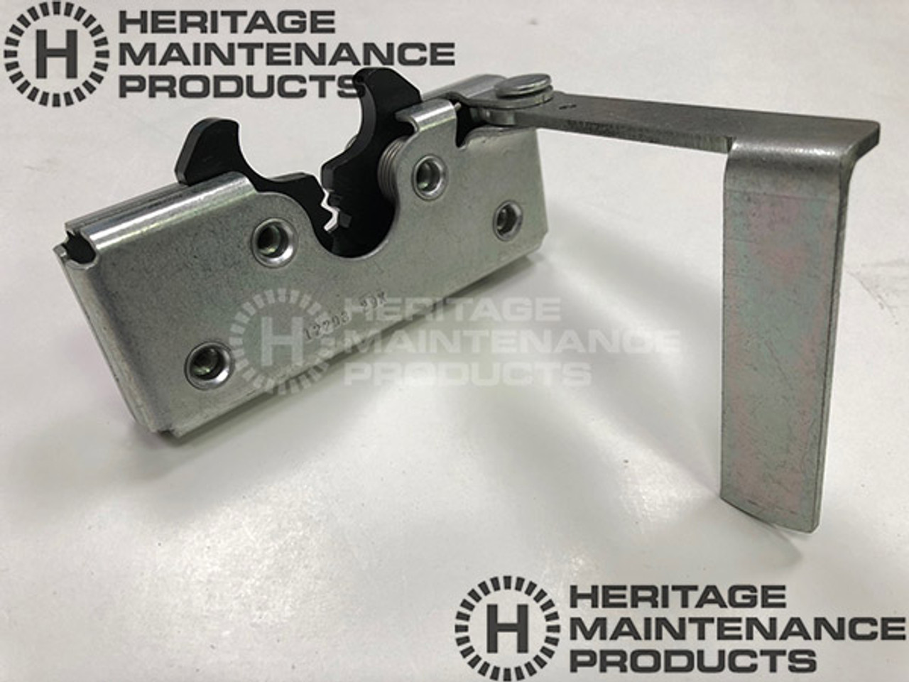 TN 21623 Latch for Tennant (TN 21623)