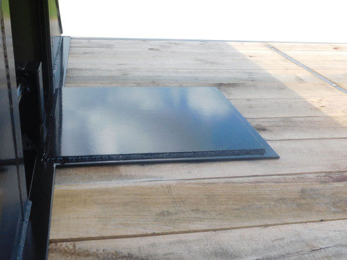 Winch Plate in Bed