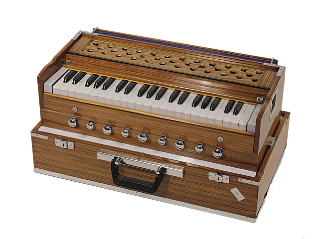 MM Kirtan Deluxe 3.5 Octave Harmonium (MMK004)