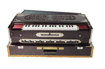 Paul & Co. four-reed thirteen scale change harmonium
